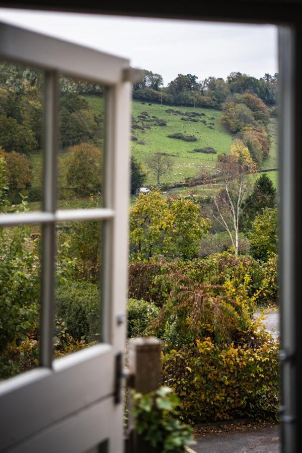 Wheelwrights Arms Country Inn & Pub Limpley Stoke Buitenkant foto