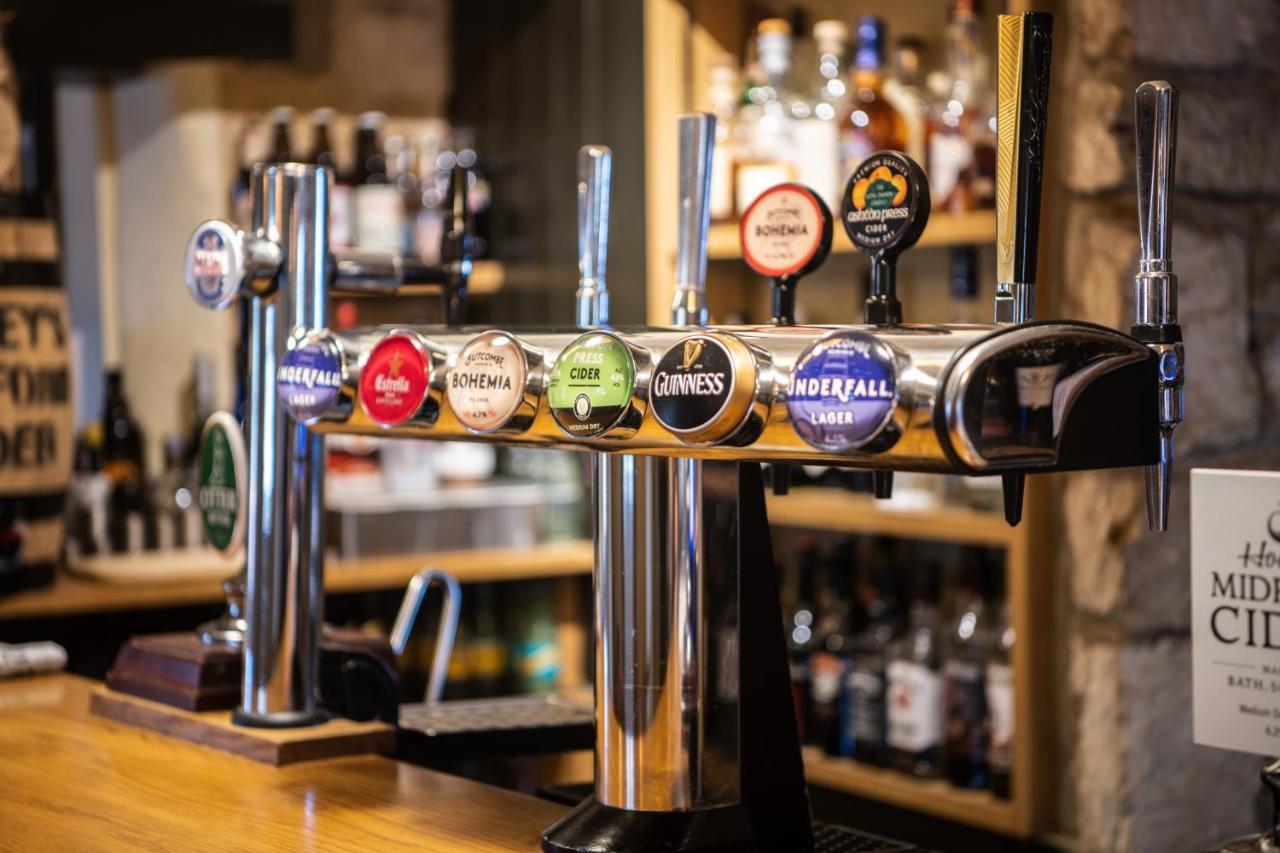 Wheelwrights Arms Country Inn & Pub Limpley Stoke Buitenkant foto